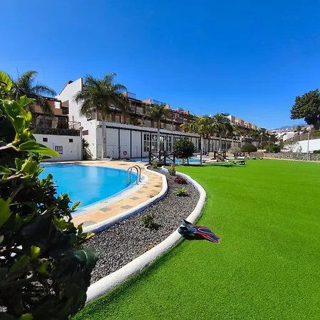 Rentenerife Magec Swing & Sun Amarilla Golf * San Miguel de Abona