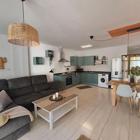 Rentenerife Magec Swing & Sun Amarilla Golf Apartamento *