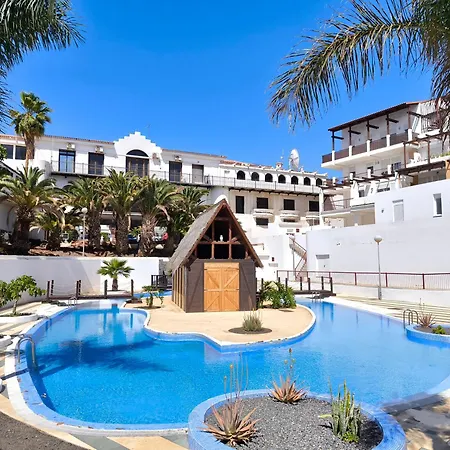 Rentenerife Magec Swing & Sun Amarilla Golf Apartamento *