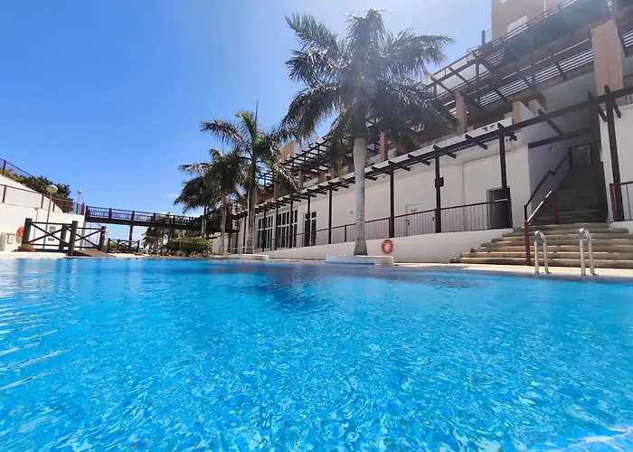 Rentenerife Magec Swing & Sun - Amarilla Golf Apartmán *