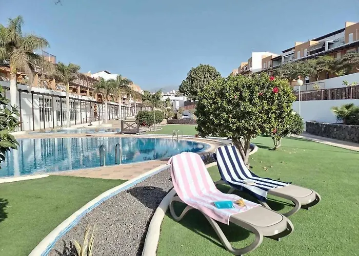 Rentenerife Magec Swing & Sun - Amarilla Golf Apartmán *