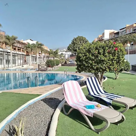 Rentenerife Magec Swing & Sun Amarilla Golf Appartement *