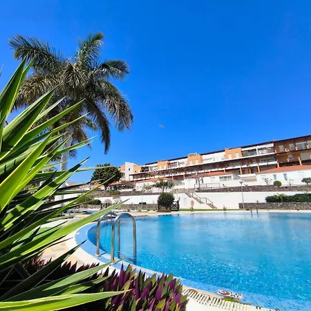 Rentenerife Magec Swing & Sun - Amarilla Golf 圣米格尔德阿沃纳